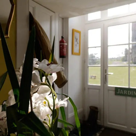 Le Manoir De Magneville Hotel 3*